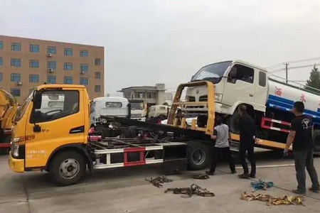郑州拖车电话|附近汽车救援 汽车维修上门救援